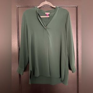 Vince Camuto Deep Green Top/ Size Small/ Worn Once